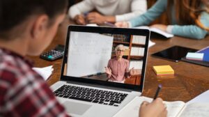 How Online Learning Expands Access and Boosts Student Engagement